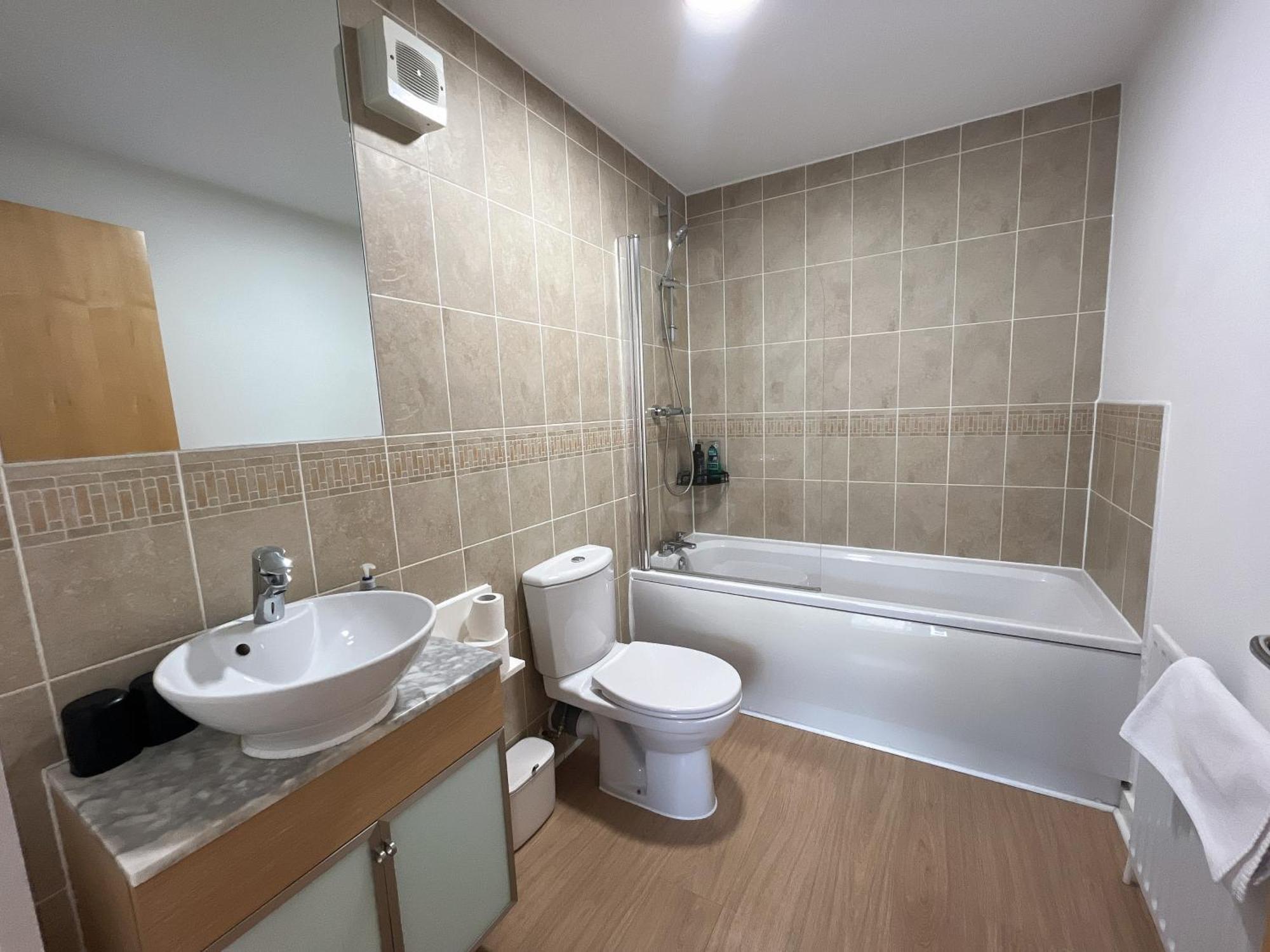 Apartment 2 Bath Free Parking EDI Exteriér fotografie